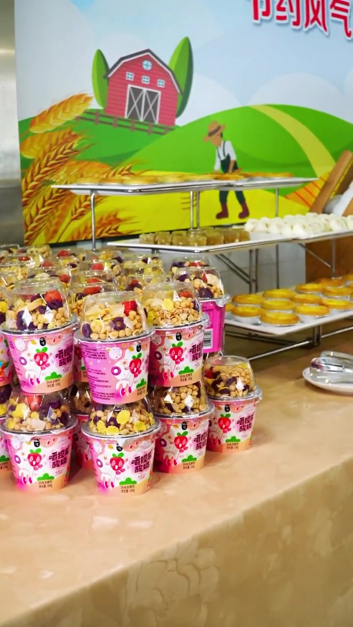 挑战100天吃遍100家部队食堂,第三天!(作者:蔡金山 编辑:黄镇强)吃货日常记录 军营