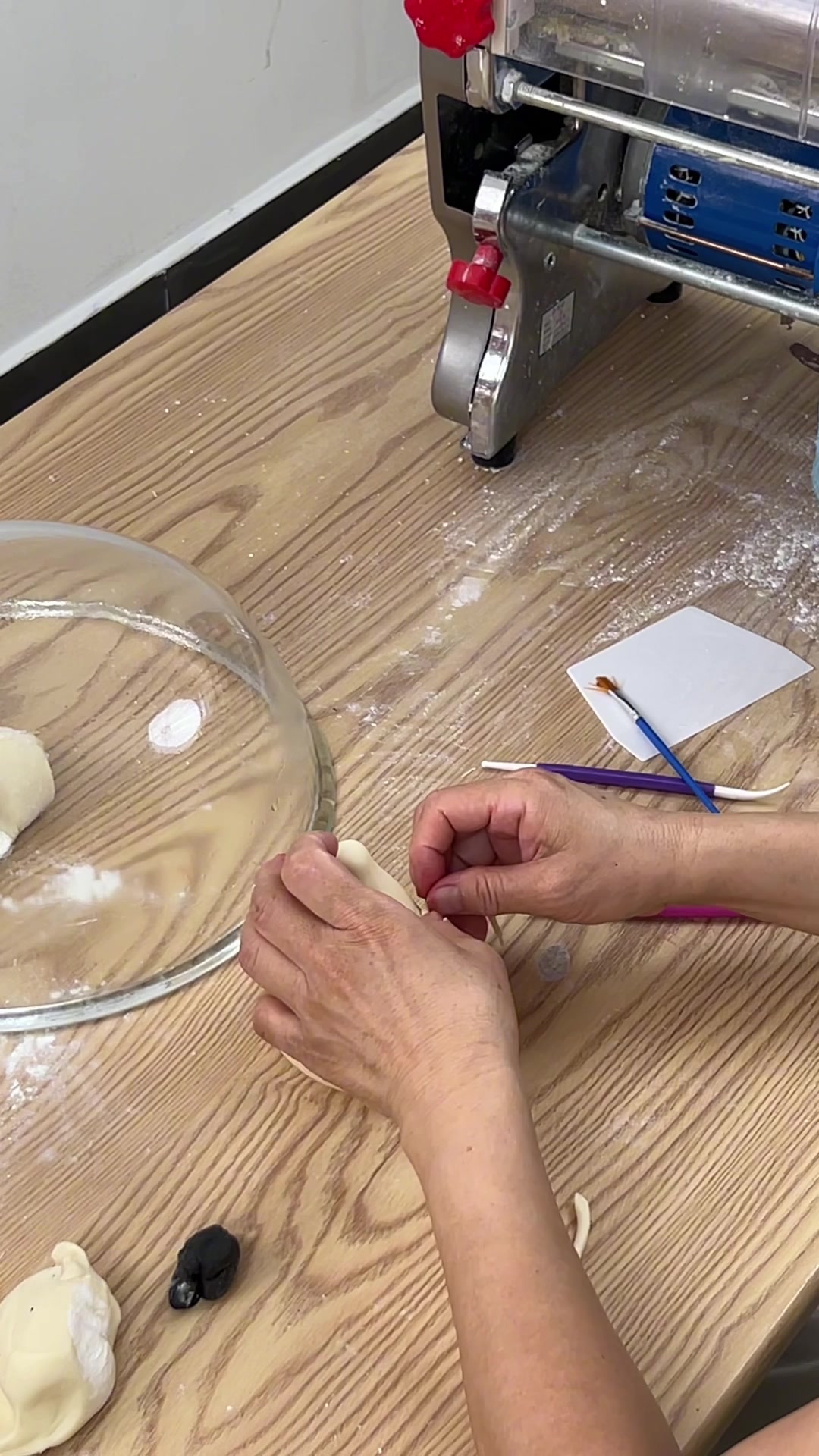 花饽饽传统年龄过80可用寿字寿公,增福增寿!80以下用福字即可