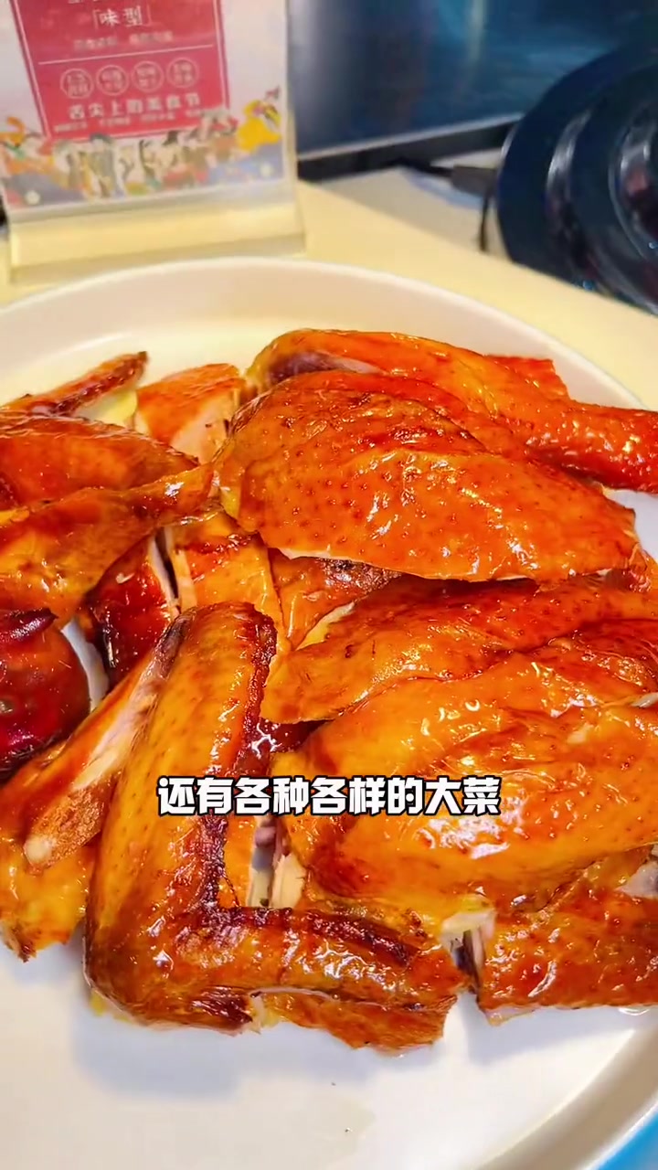 今年七夕节不想到处跑的话来乐汤汇泡桑拿过葡萄节吧 七夕甜蜜过节指南已就位 好好生活节 七夕