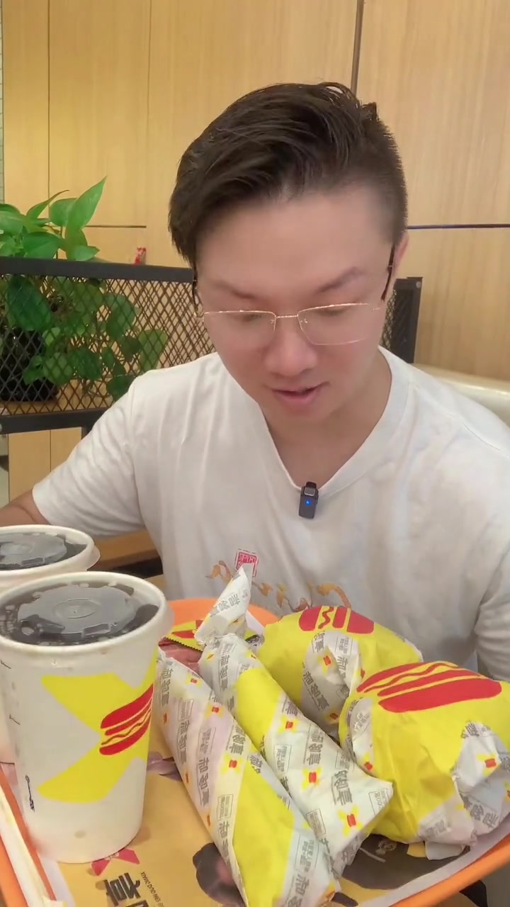 给爱的人贴秋膘吧,凭我俩的关系请我吃享哆味七夕套餐不过分吧 汉堡界国货之光 夏日食力狂欢 