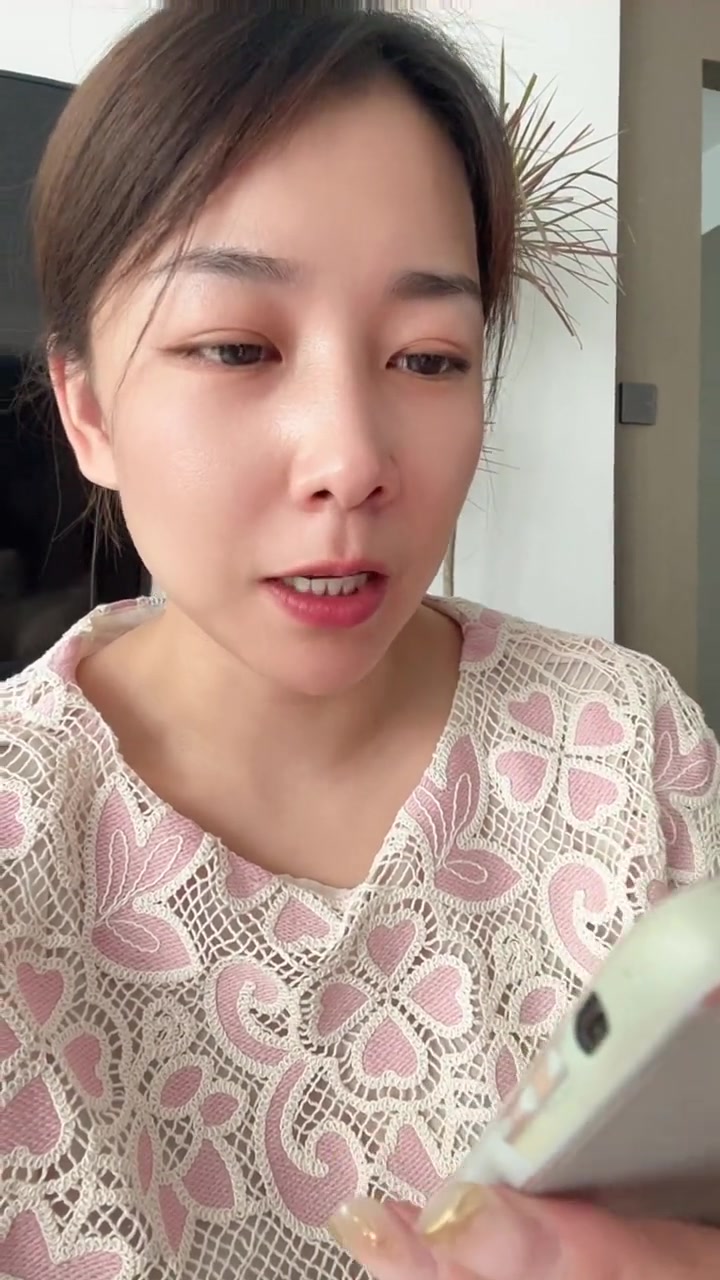 必胜客59披萨买一送一,还有79两个披萨+4个小吃!跟不上必胜客的节奏啊,先囤再说反正不用