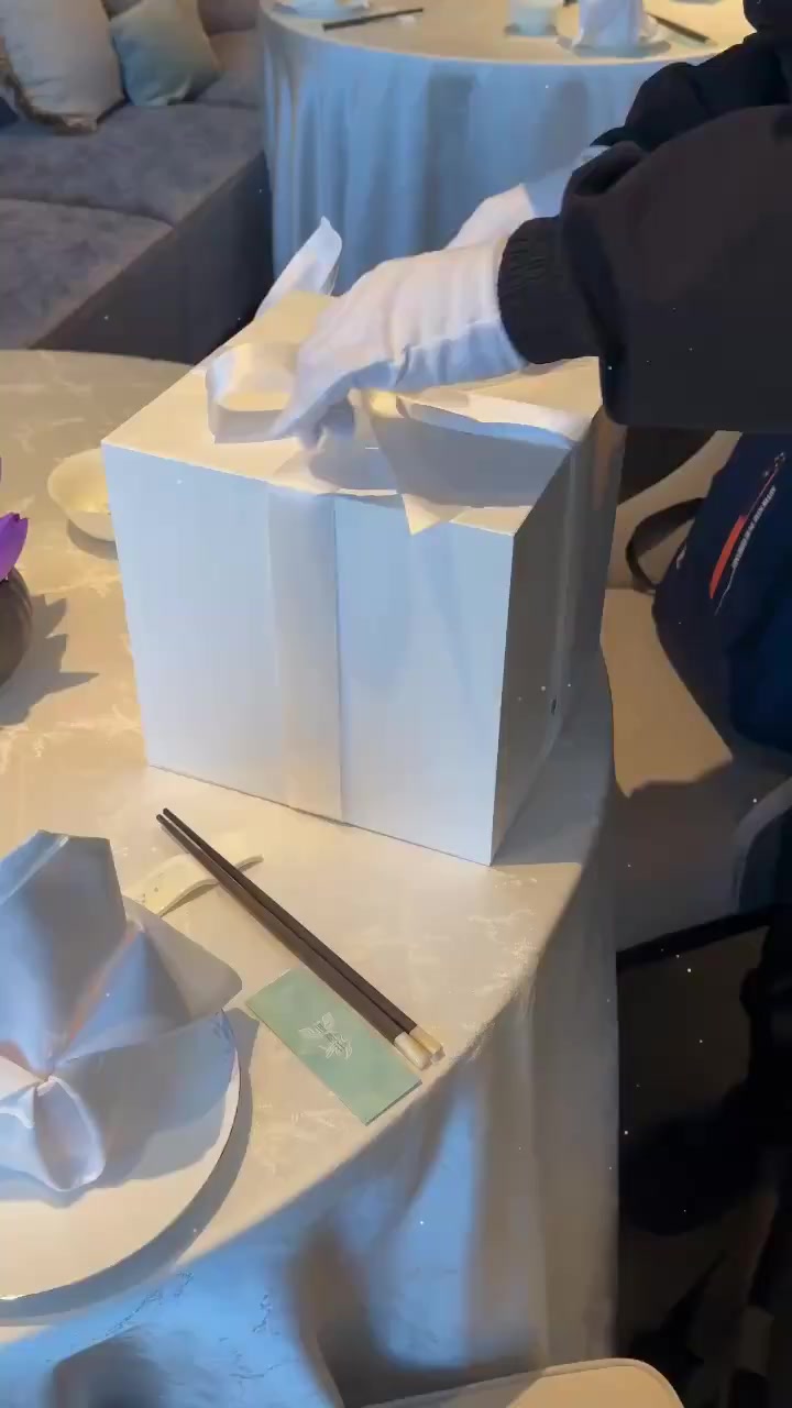 黑天鹅蛋糕 好利来黑天鹅蛋糕