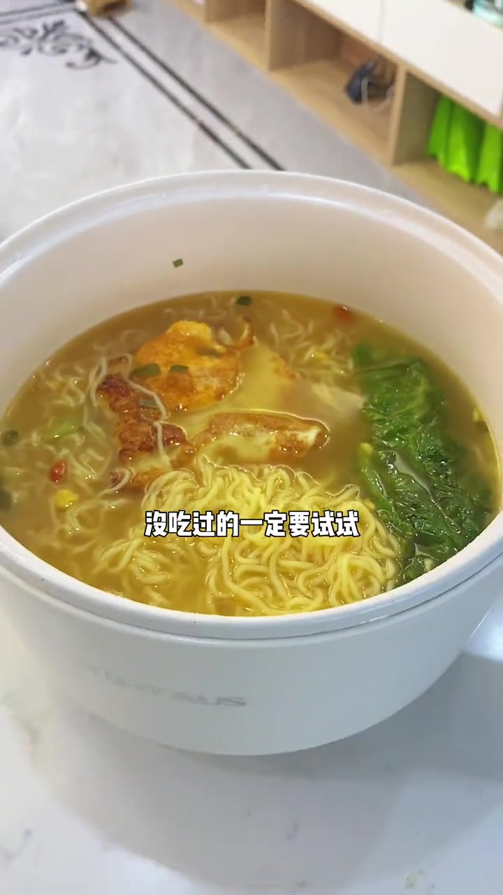 方便面 我只吃 白象 骨汤熬制,味道特别鲜美,面条Q弹有劲道,一碗下去特别满足 白象方便面