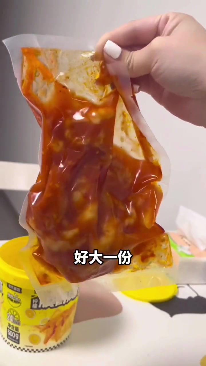 快乐解压就吃辣小鸭 吃喝玩乐在长春 妈呀太香了 辣小鸭 脱骨鸡爪 好吃到停不下来
