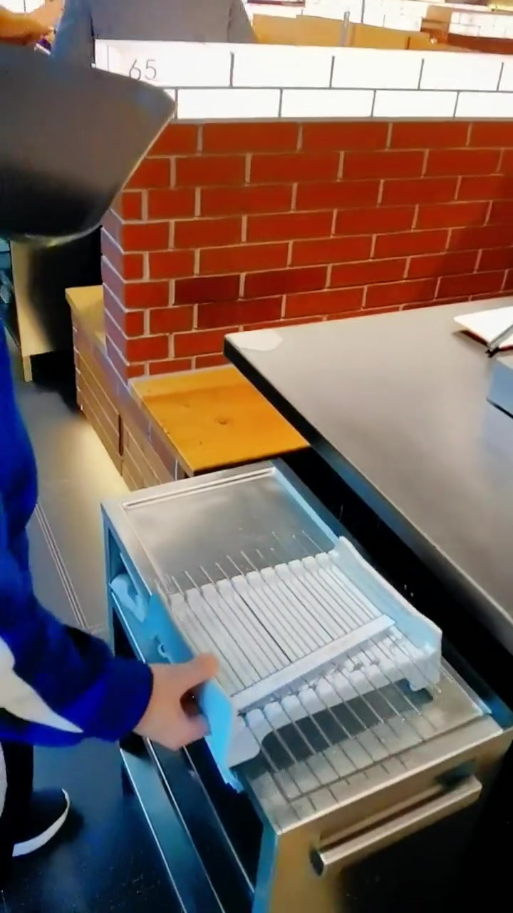 来吃呼伦贝尔空气串,在线呼伦贝尔一日游走起!很久以前羊肉串 呼伦贝尔空气串 很久以前老社牛