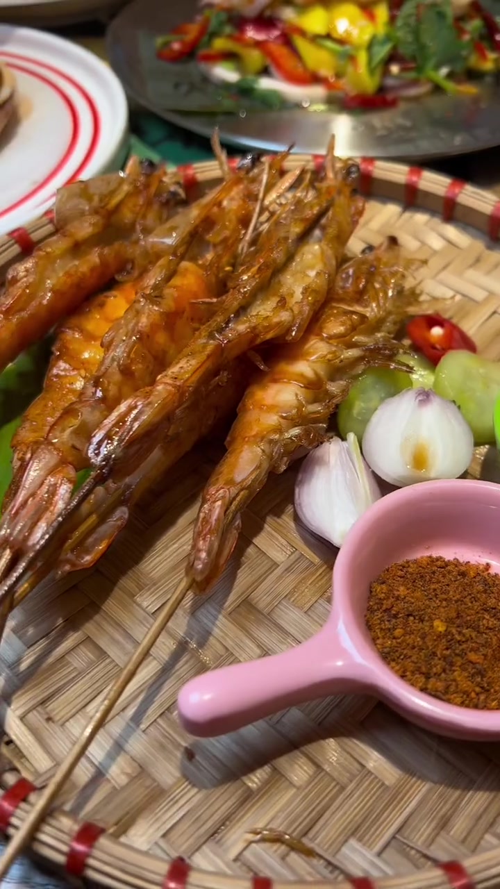 海湖万达曼奈肉桂厨房,东南亚菜系,左下角有多种优惠!吃货福利 网红美食打卡 东南亚美食 美