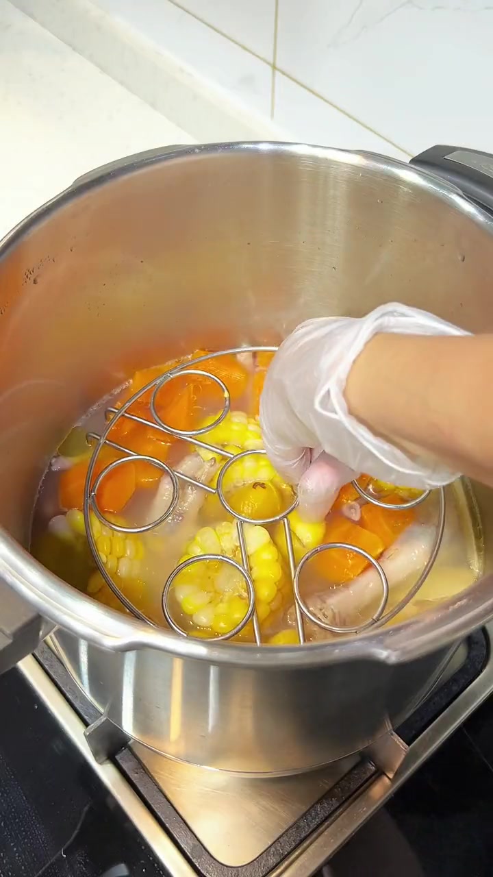 暑假做饭越简单越好,一锅三出真的超级方便,15分钟米饭汤还有菜都有了!一锅出 简简单单又一