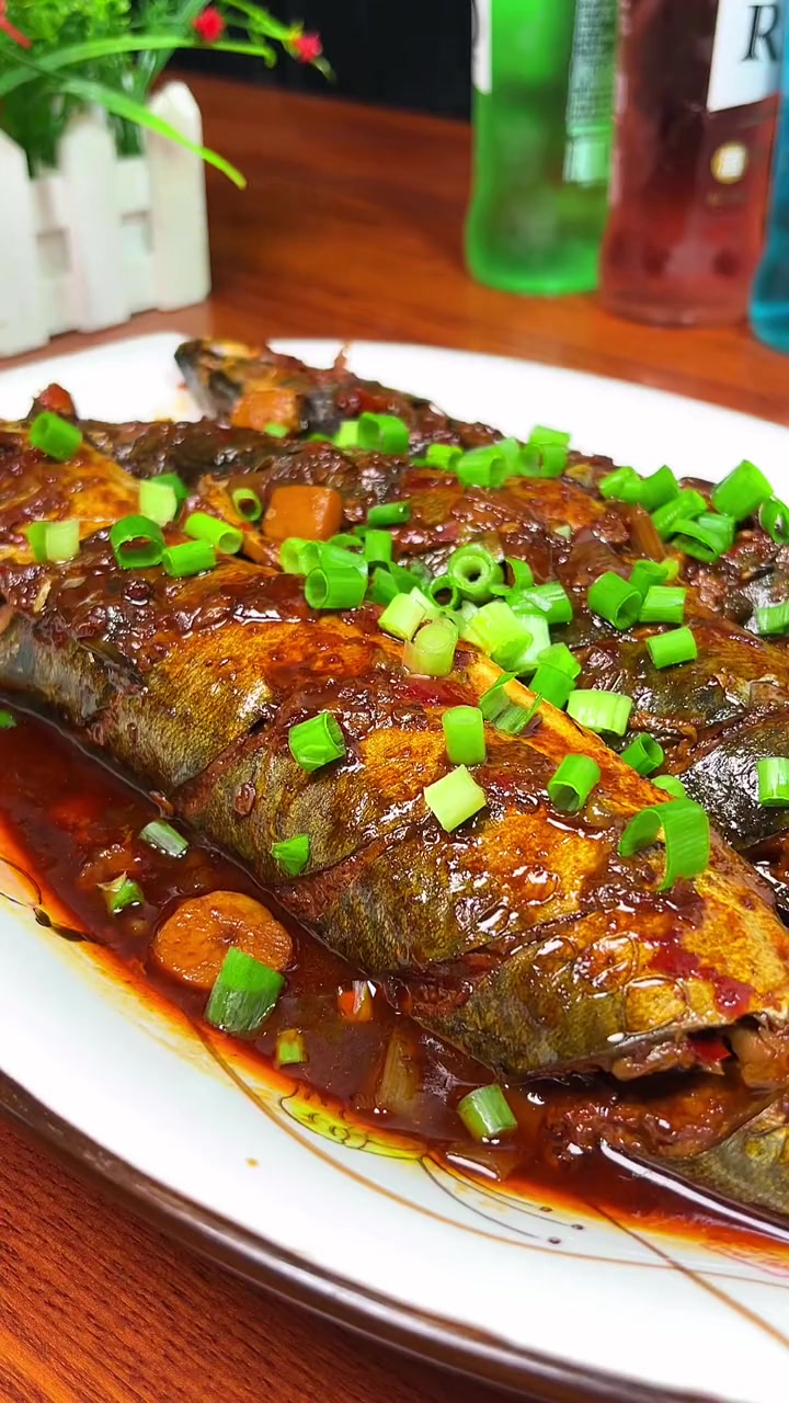 总是说炖的鲅鱼腥,今天看看我是怎么做的,希望能帮助大家 美食教程 鲅鱼的家常做法 美食