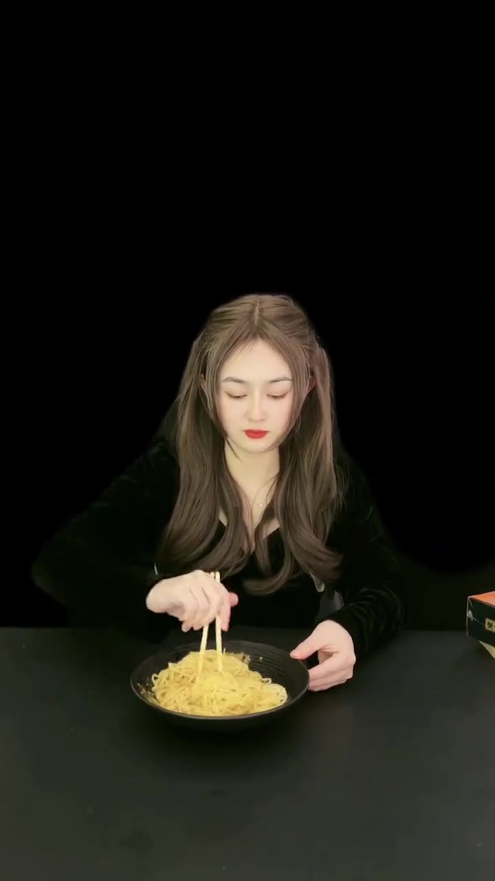 白象蟹黄拌面 白冰 那些质疑白象的人省省吧 测评