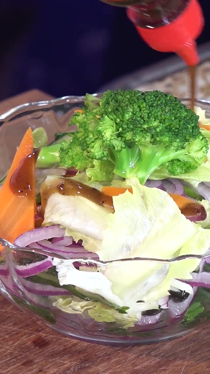 温定伟大师精选:油醋汁大拌菜 美食 寻找美食 大师教做菜