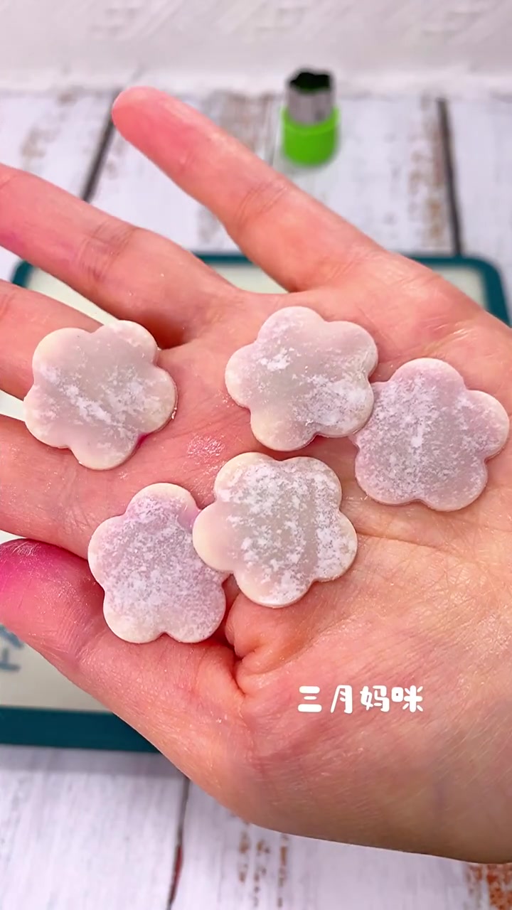 樱花水果饺子