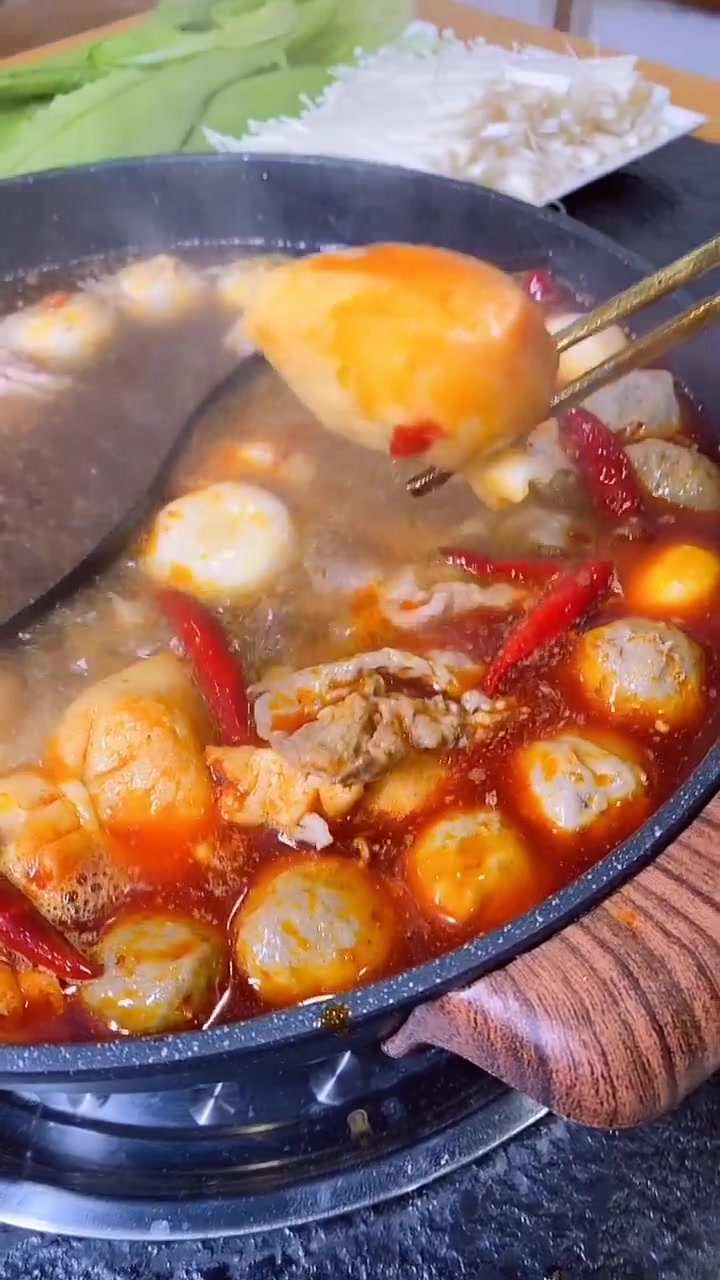 川鼎汇高端食材 来自上海的美食 白塔小区路北200米路东 川鼎汇