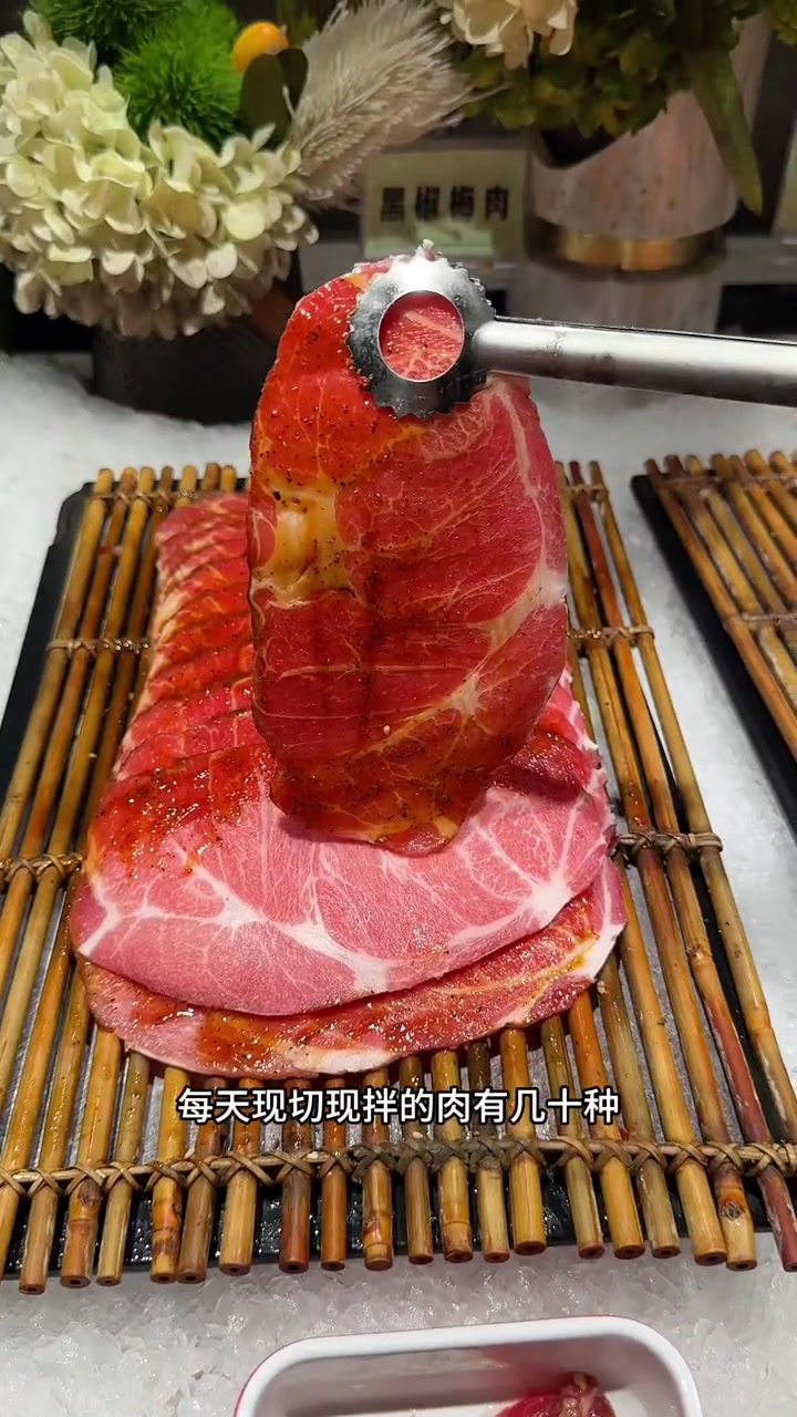 海鲜烤肉三文鱼刺身随便吃,中街的这家海鲜自助重新升级记得先囤团购 沈阳 海鲜 自助 沈阳本