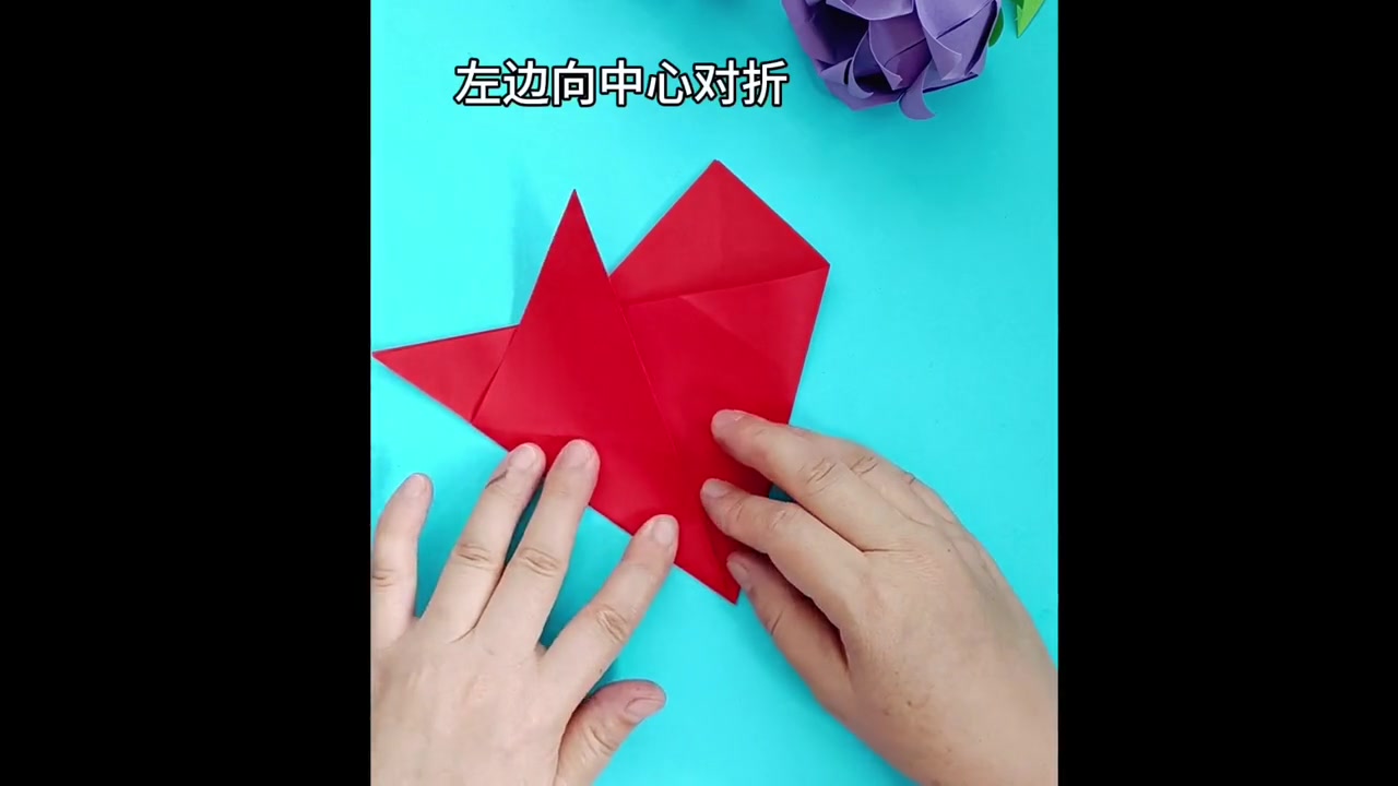 国庆节快到了,这款剪纸五角星好看又简单,试试看吧。#五角星 #幼儿手工 #国庆节手工 #亲