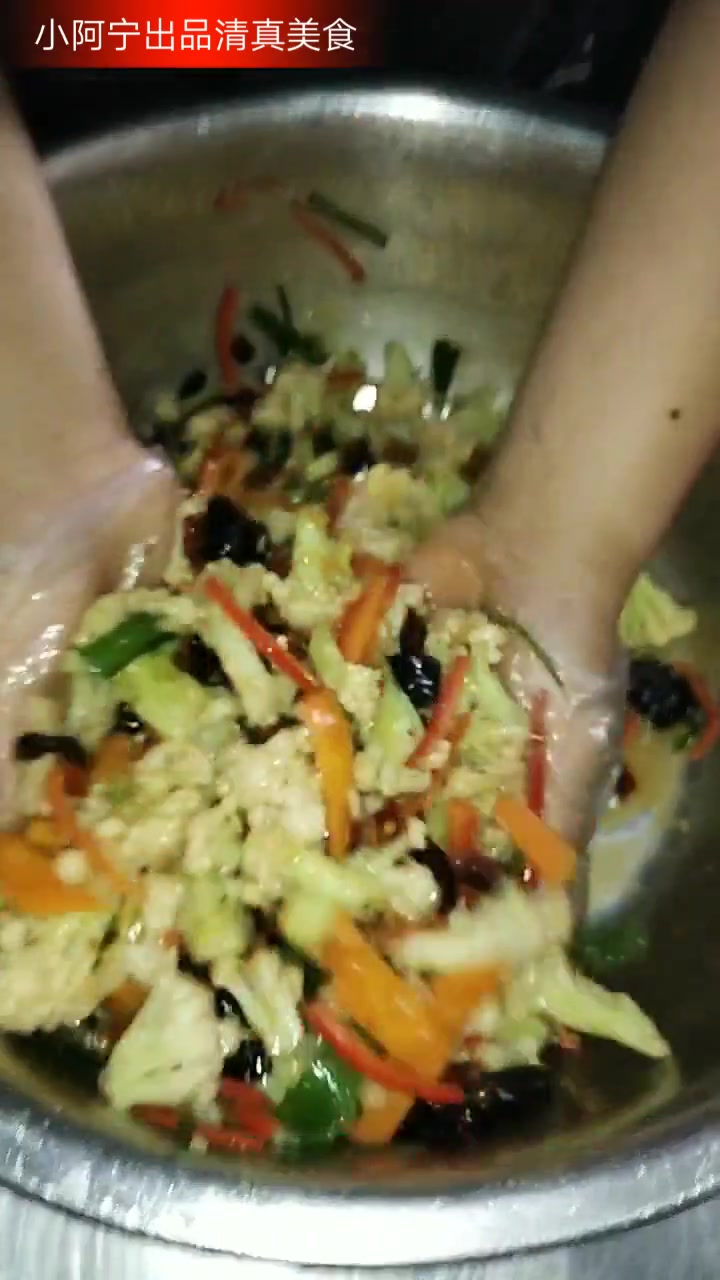进来的朋友下午好!感谢大家支持,今天给大家推荐到凉拌菜的制作方法,制作方法简单易学!制作方