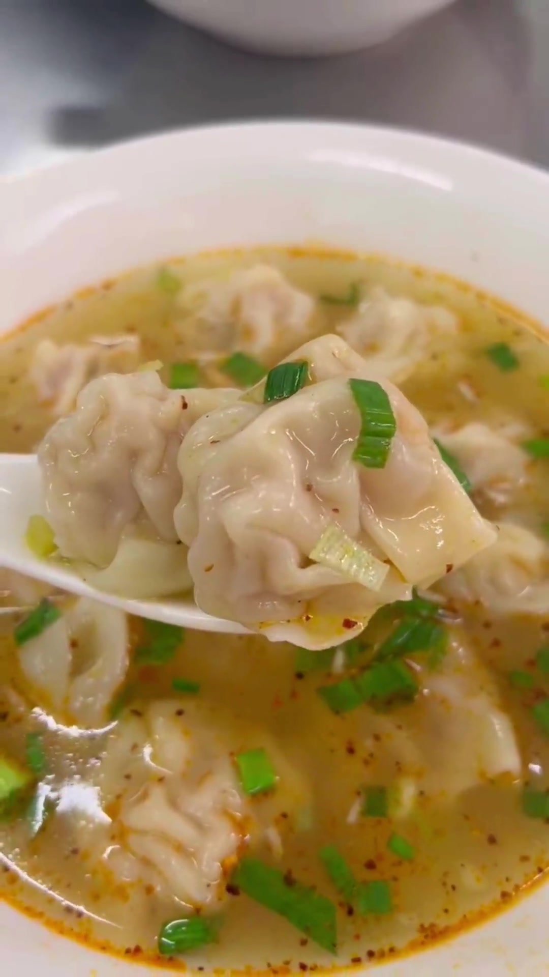 魔鬼,怎么huo馄饨都这么多人?不过价格确实挺良心~ 汪家馄饨 雨花台区 南京美食 南京馄