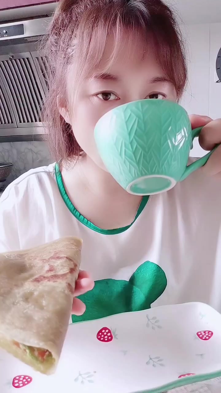 嘎嘎好吃的菜煎饼做法