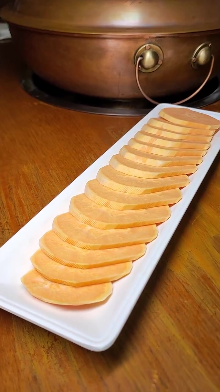 火锅摆盘VS火锅蘸料XO酱