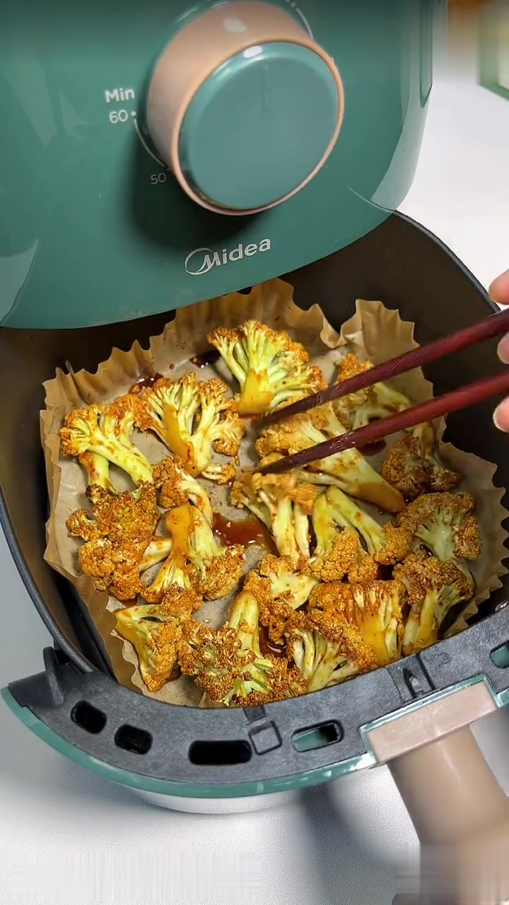 减脂人无限吃的空气炸锅烤花菜低卡低脂