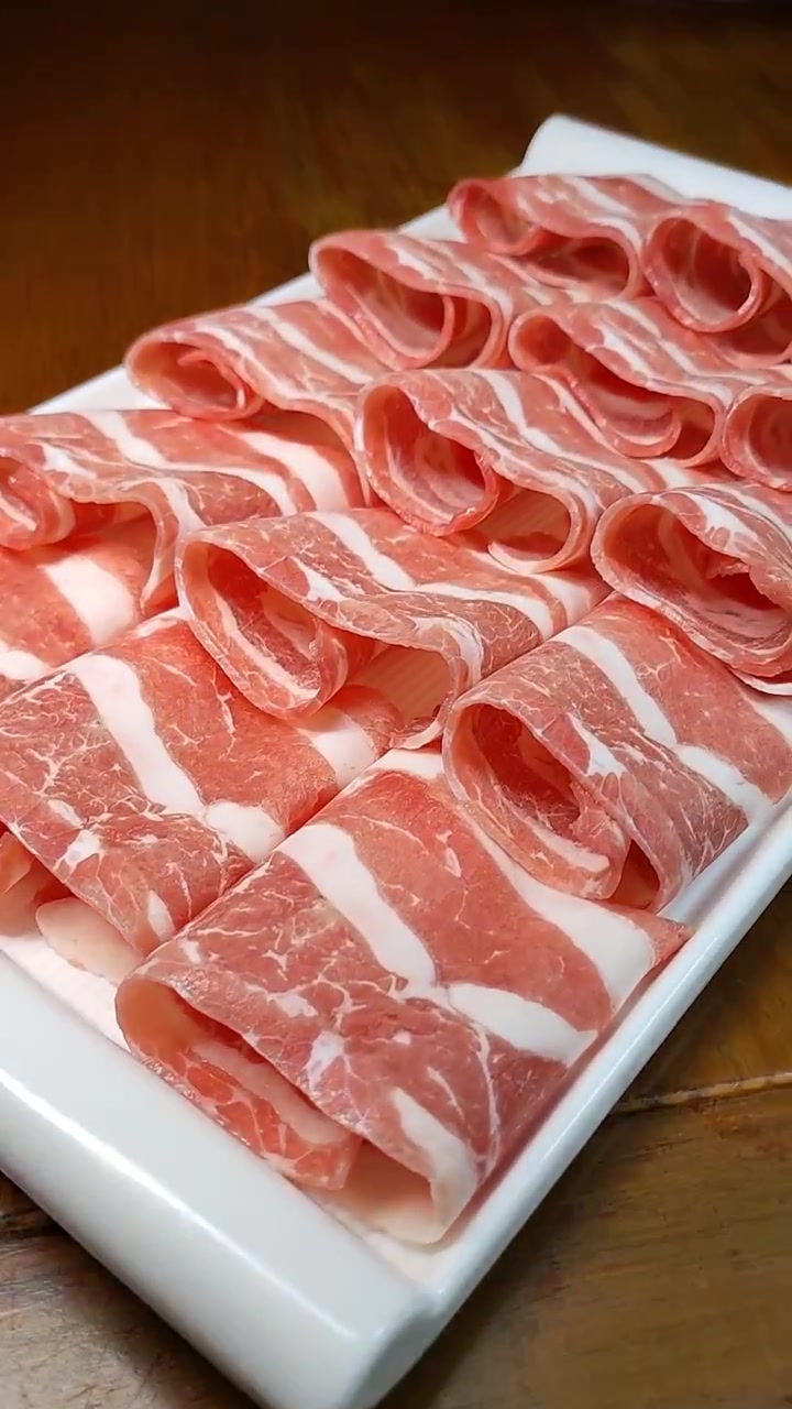 火锅店摆盘案例VS沙茶酱