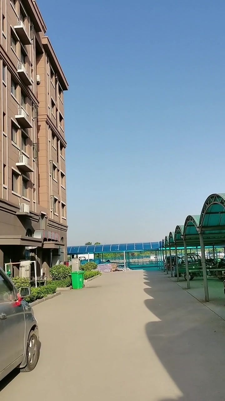 大餐厅早餐