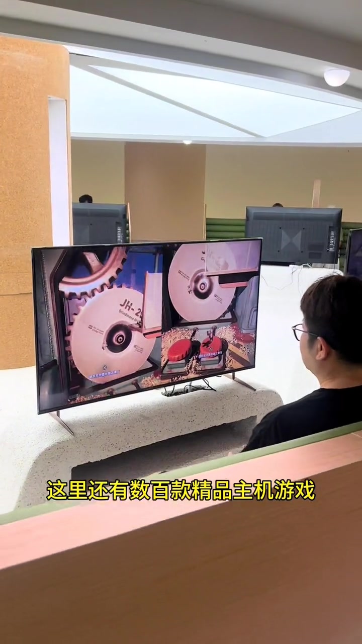 超火的跃动格子开到汉街来了!斗鱼星球现开业各种给力活动,赶紧来吧!斗鱼星球 亲子游玩好去处