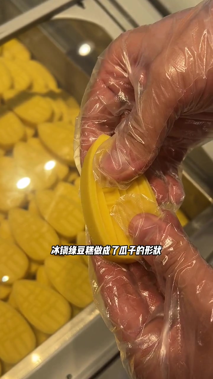 薛记开来余姚五彩城啦 薛记炒货 中秋送好礼当然选薛记