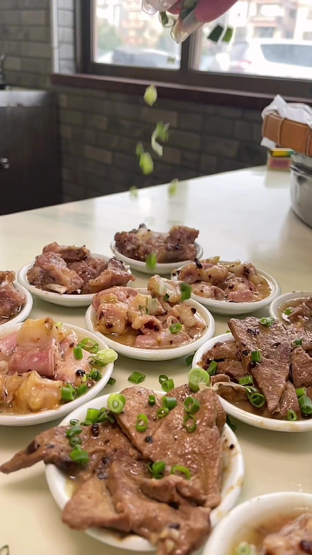520宠爱季 江门探店 德胜酒楼 碟仔排骨 同城美食 碟仔生蚝 生蚝 簸箕大盘鲜 簸箕炊 