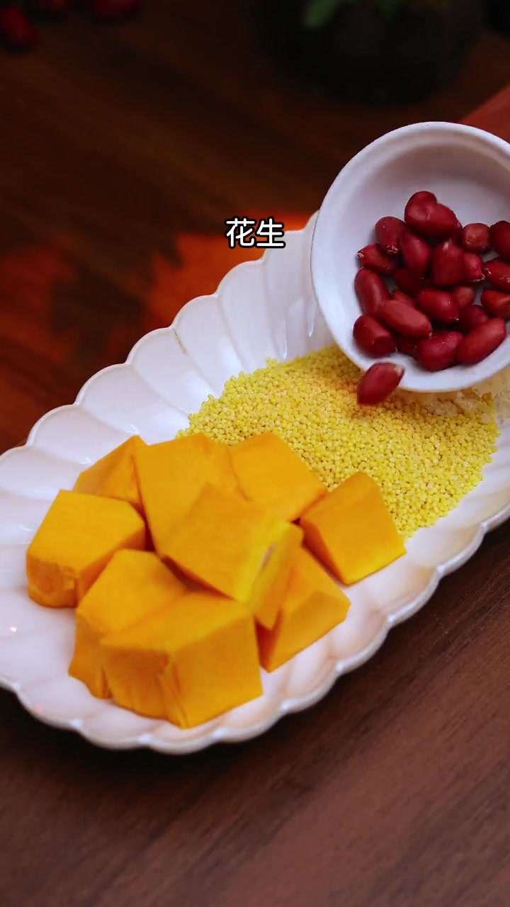 创作灵感 皮薄馅大的金鱼小馄饨,掉秤期也可以放心吃 每日美食分享 吃瘦不饿瘦 低卡低脂餐