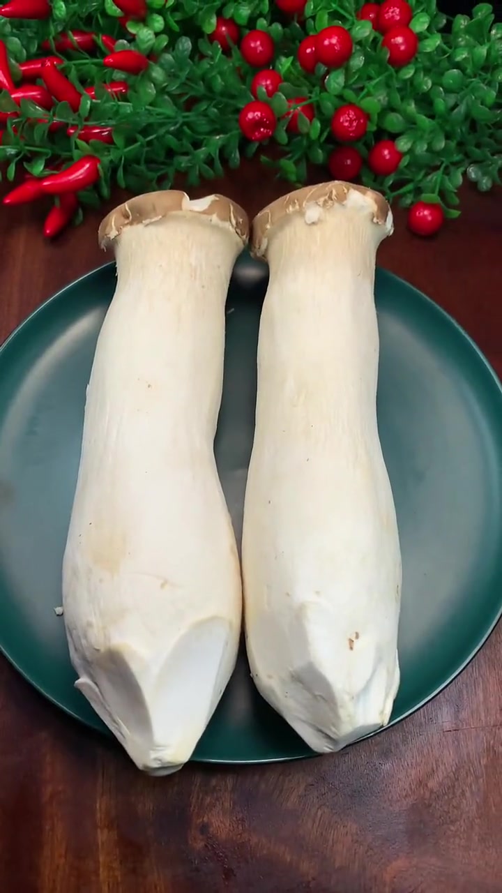 小炒杏鲍菇这样做!再简单的食物都有自己的灵魂 小炒肉 蘑菇新吃法 杏鲍菇 美食卷王挑战赛