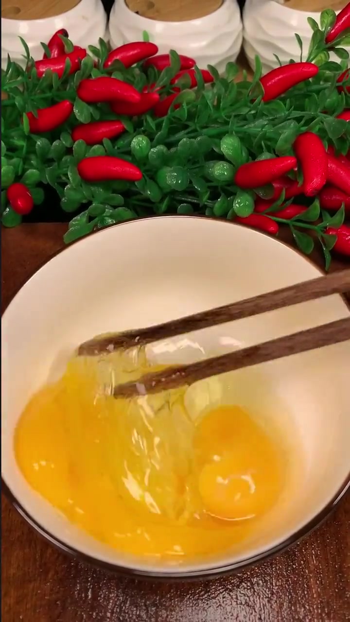 紫菜蛋花汤这样做!再简单的食物都有自己的灵魂 紫菜蛋花汤 鸡蛋的神仙吃法 鸡蛋汤 汤