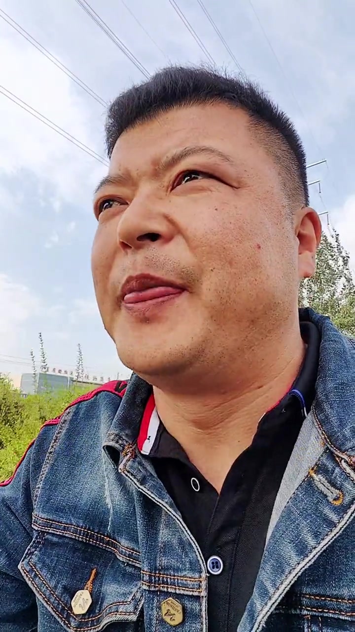 得不到就要毁了他,这就是一些毒鸡汤的产物 情感 情感语录 情感共鸣 同城热点 同城热门