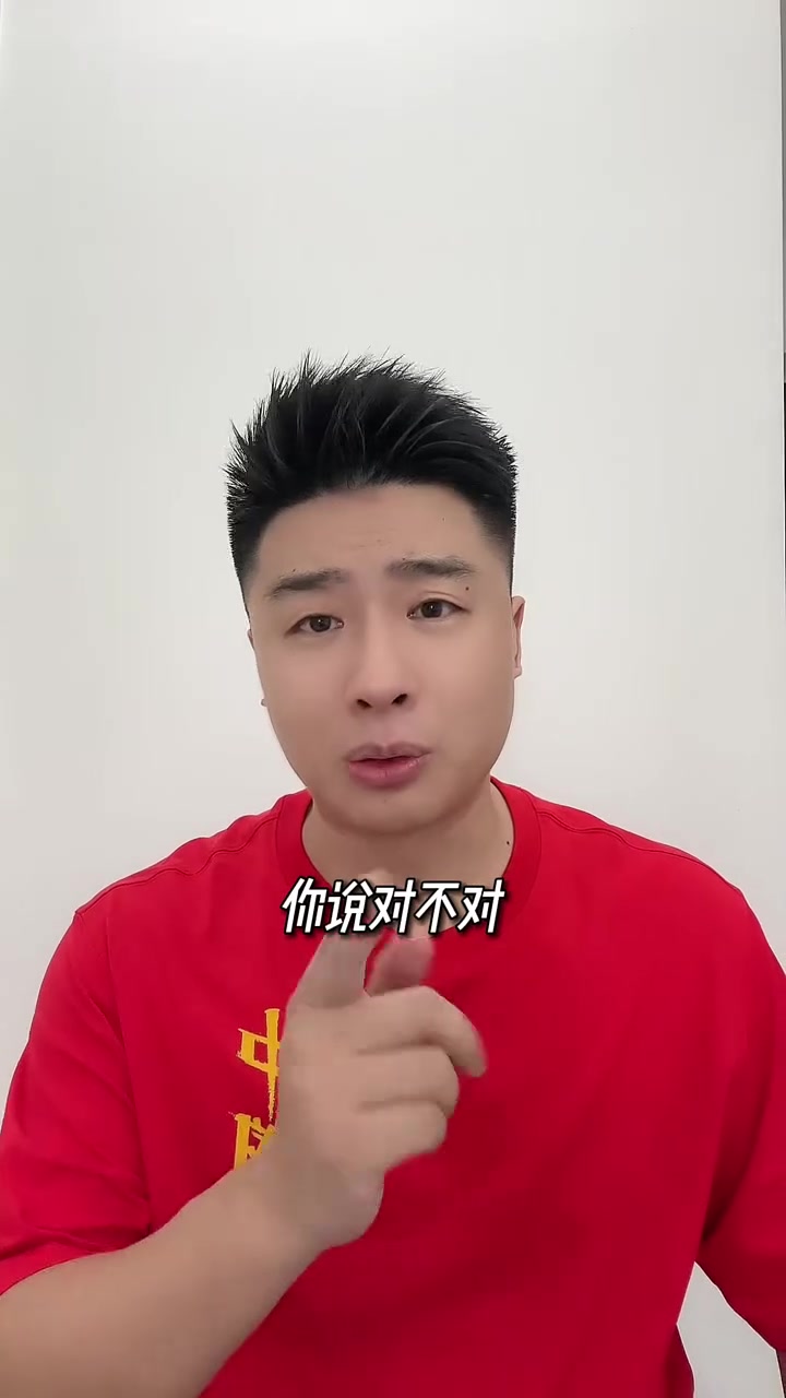 今天要给嘉顿,抗日小饼干正名