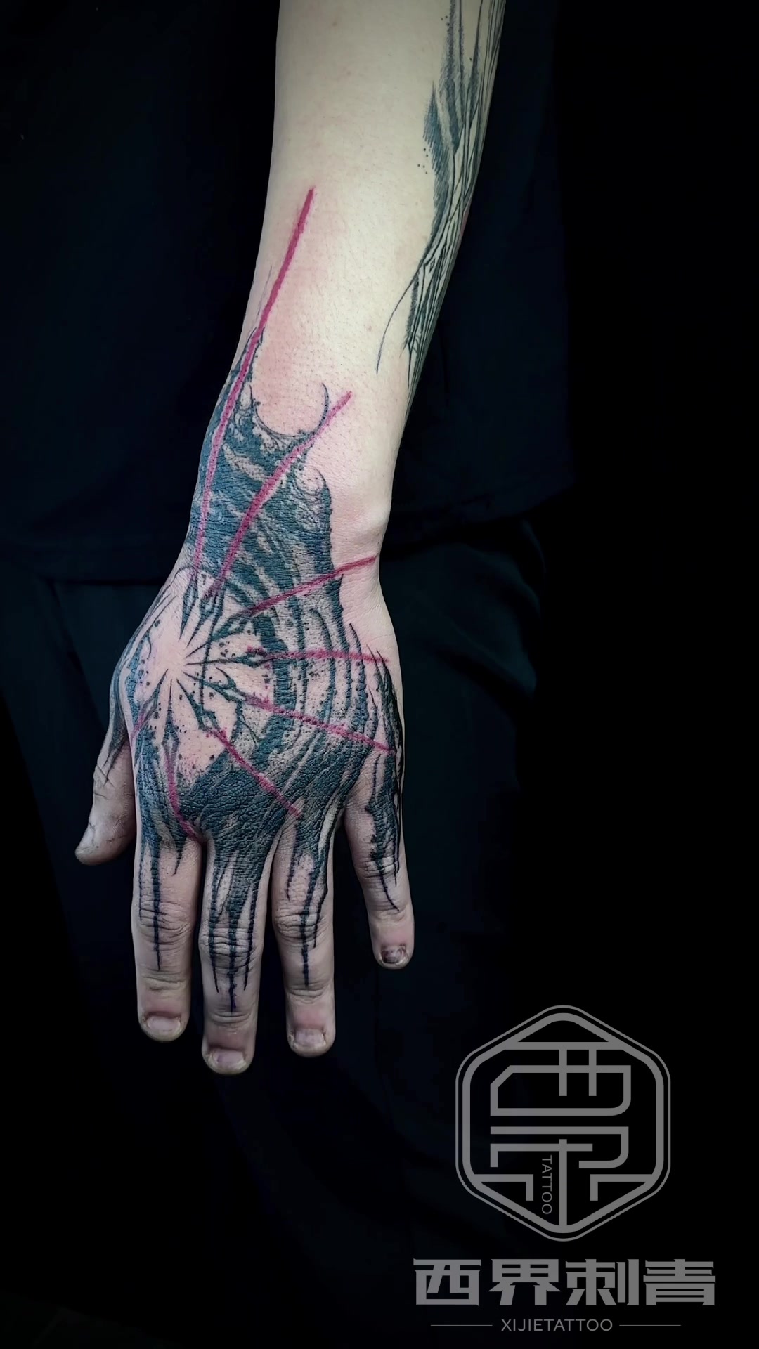 暗黑系手背纹身西界TATTOO