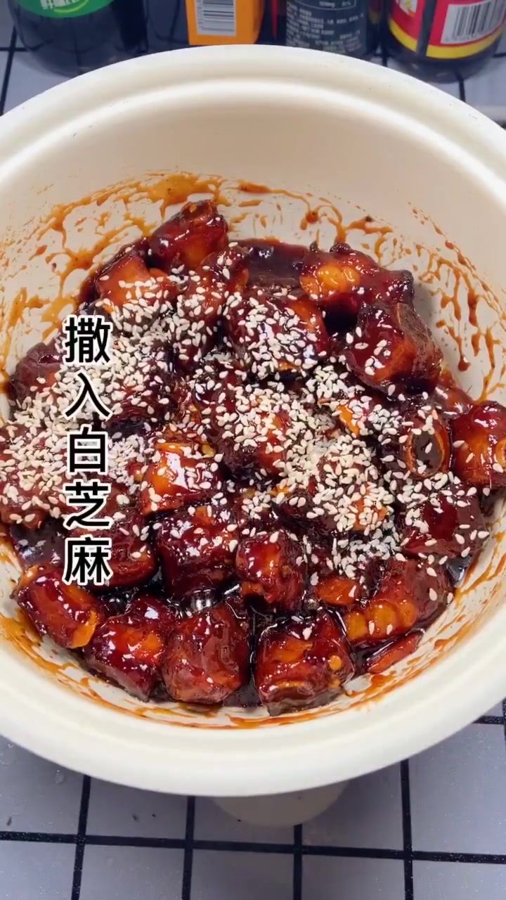 糖醋排骨,懒人也能学会的做法!「馋嘴」有空试试～视频自