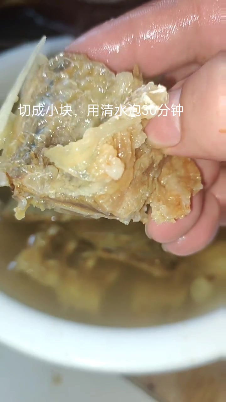 海南深海红鱼的做法,好的食材只需要简单的烹饪方法 在家做美食 红鱼干制作过程 板路王美食团