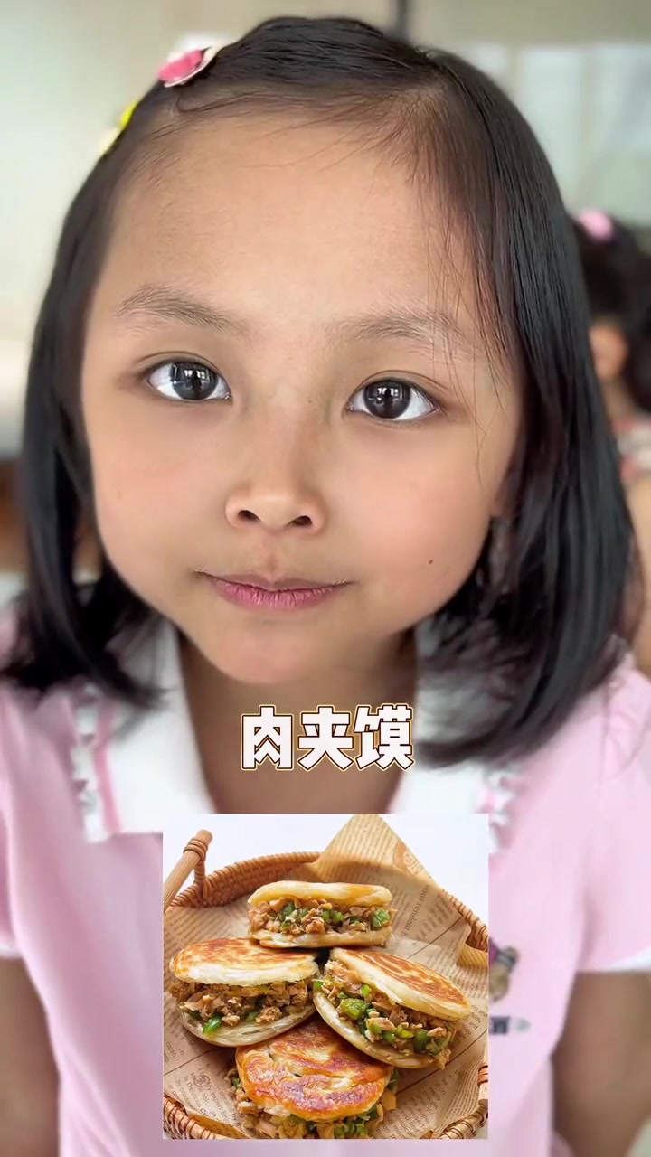 小笼包 蛋花汤 红烧肉 拍黄瓜英文怎么说?全英文带娃|第1428天 英语启蒙 双语宝宝 英