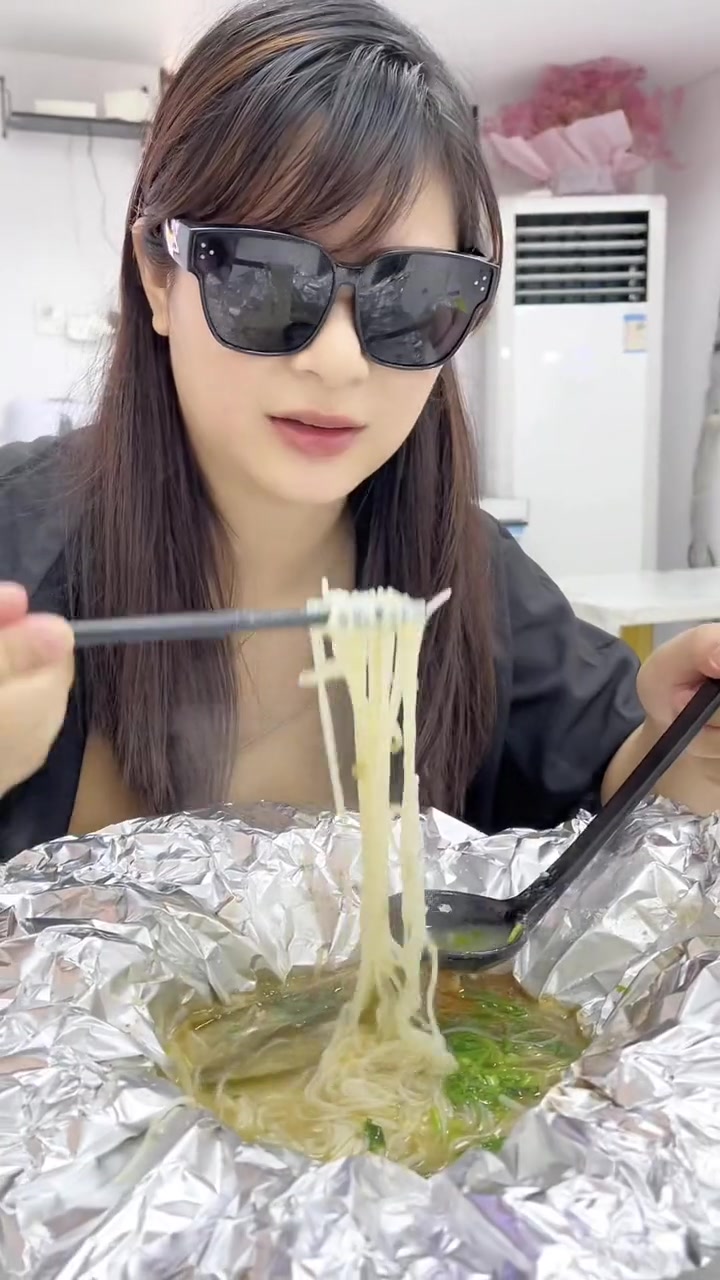 放学后～姜记花甲粉不见不散!吃货的国庆美食指南 花甲粉 漳州美食 外酥里嫩 醋肉