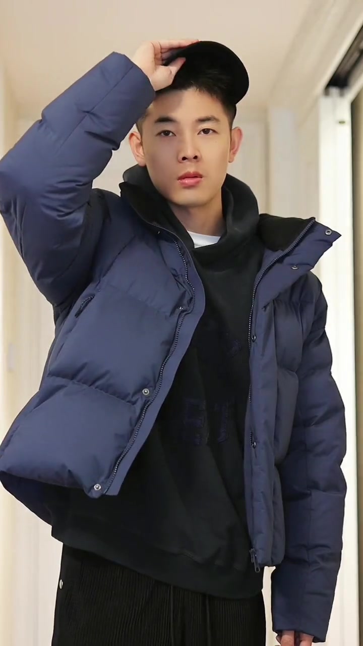让颜值与温度的纠结成为过去式……后秀面包服 后秀羽绒服 ootd穿搭 男士秋冬穿搭 蓬蓬保