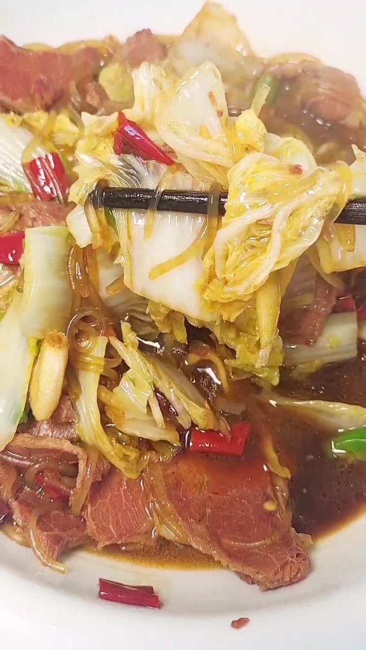 绝味!牛肉大白菜粉丝,好吃到起飞!