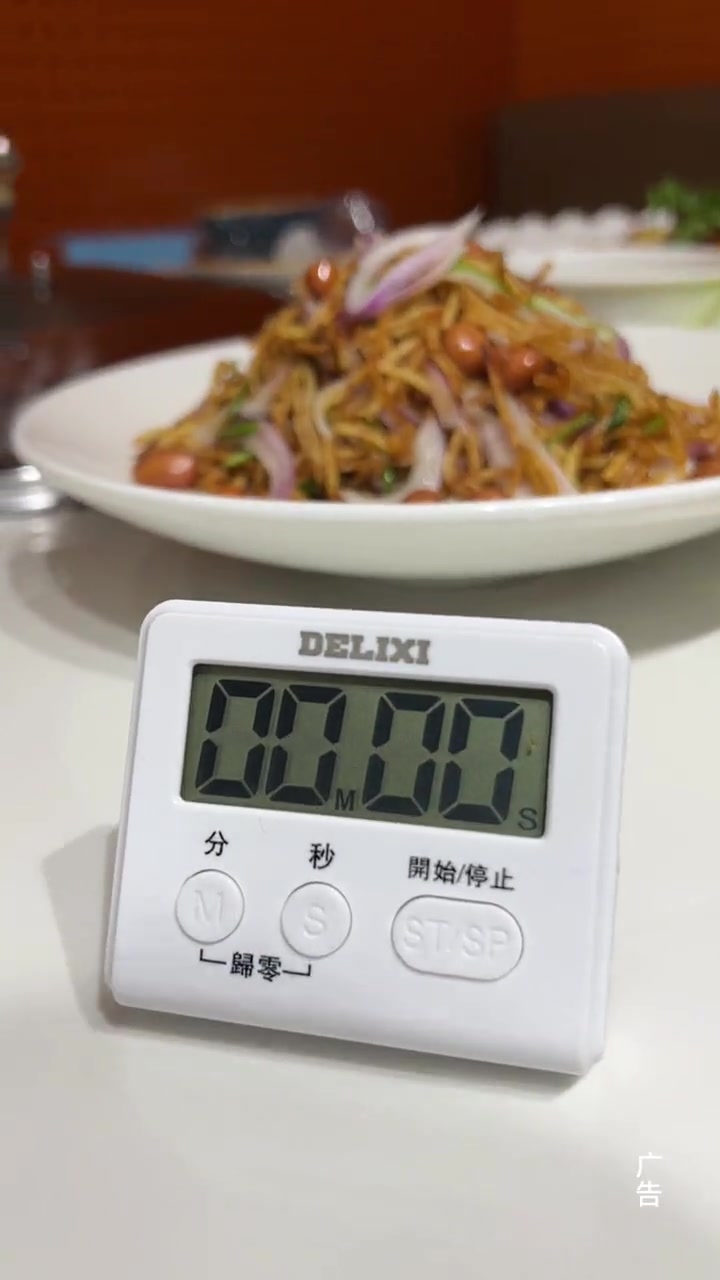 东北这口锅炖啥啥好吃,铁锅炖大鹅真赞!国庆吃喝玩乐 苏州美食 国庆吃喝玩乐节 国庆假期被安