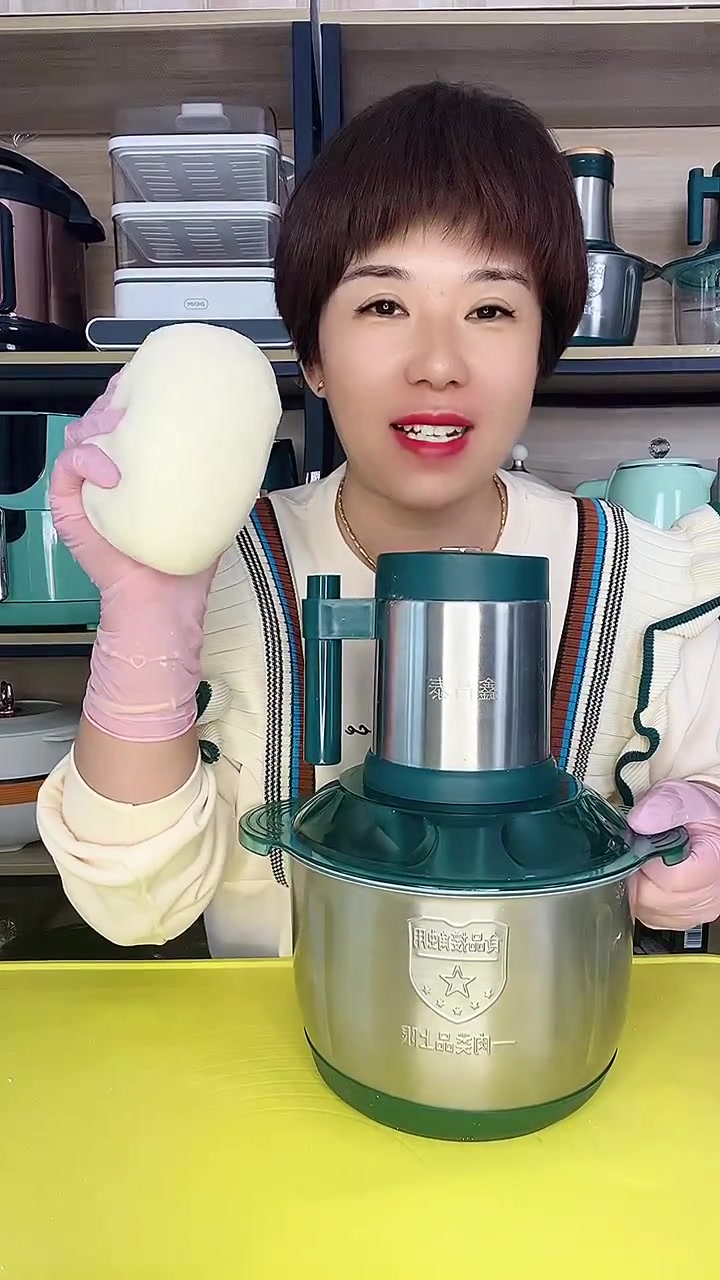 鑫昌泰 新升级绞肉机,今日活动现货,500瓦电机,三五秒就绞好肉馅和菜馅,一分钟能和面,四