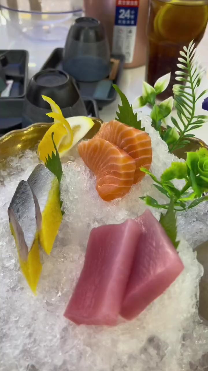 在东莞常平,天虹的这家松吉元气寿司 98.8是真的吃不完。东莞吃喝玩乐 同城美食 附近美食