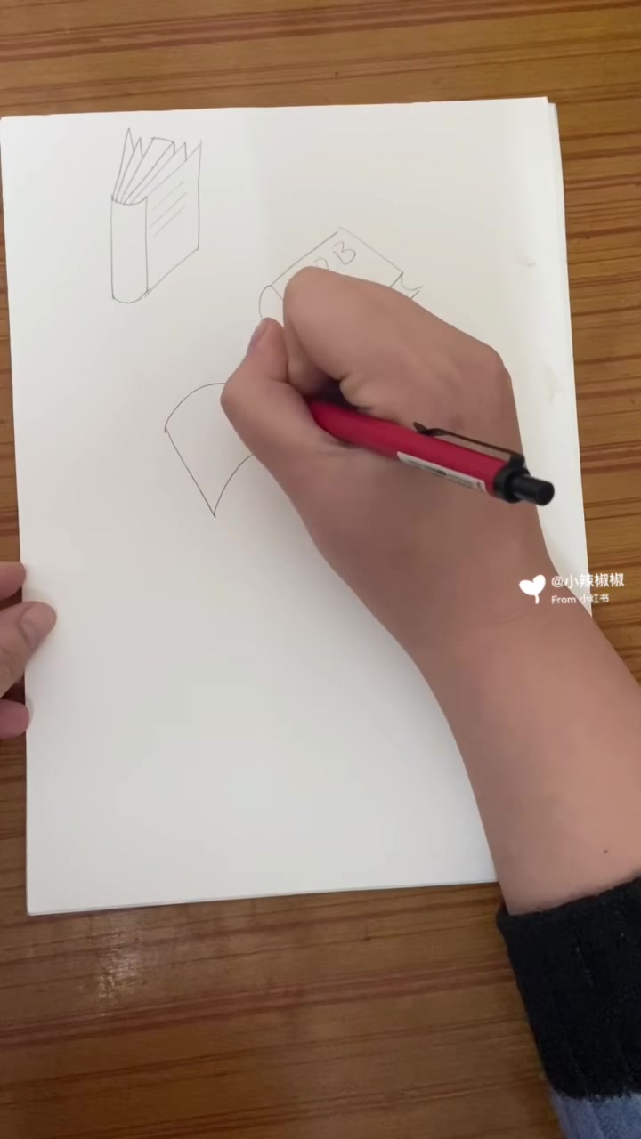 不同形态的书本简笔画合上打开叠起来的书本