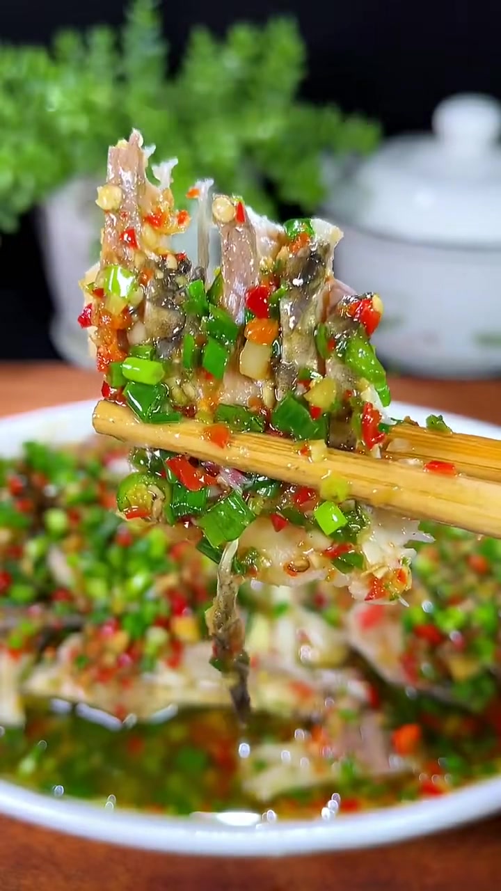 葱香椒麻鸡这样做!下饭菜大赏 我若拿出这个菜阁下如何应对 椒麻鸡 鸡肉的神仙吃法 凉拌菜