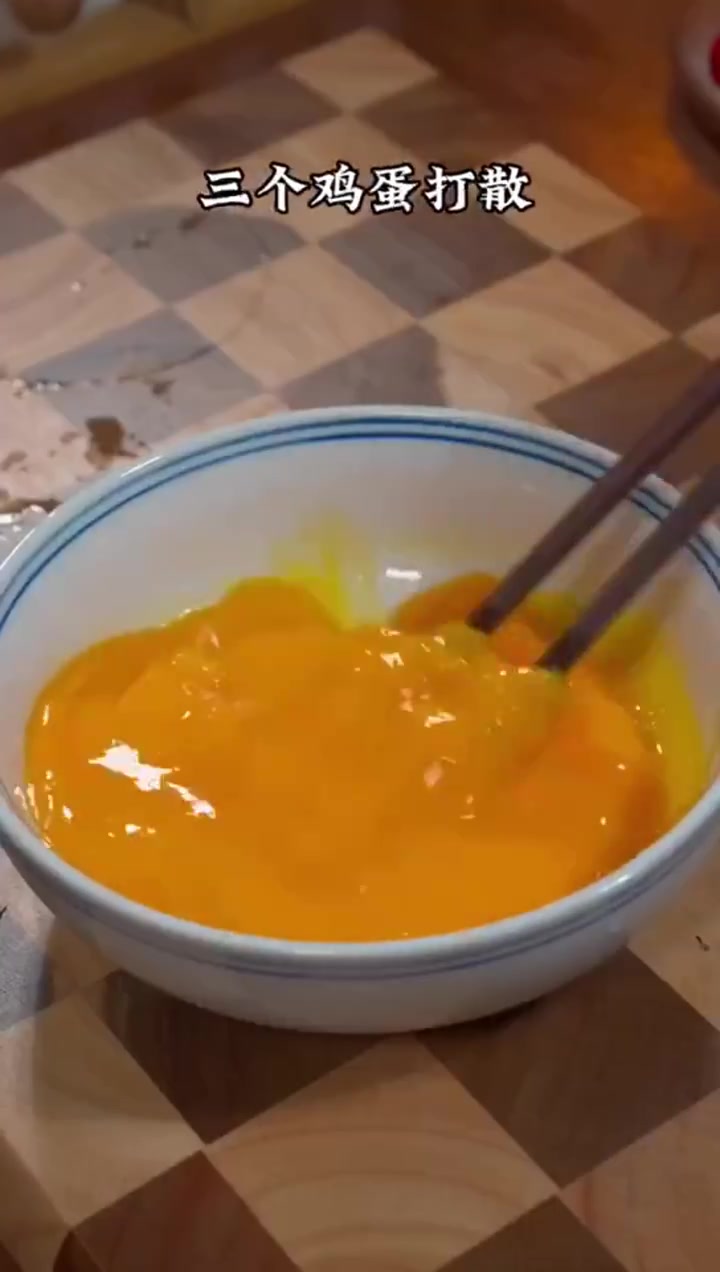 孩子爱吃的8道家常菜,第三道,黄瓜火腿炒鸡蛋