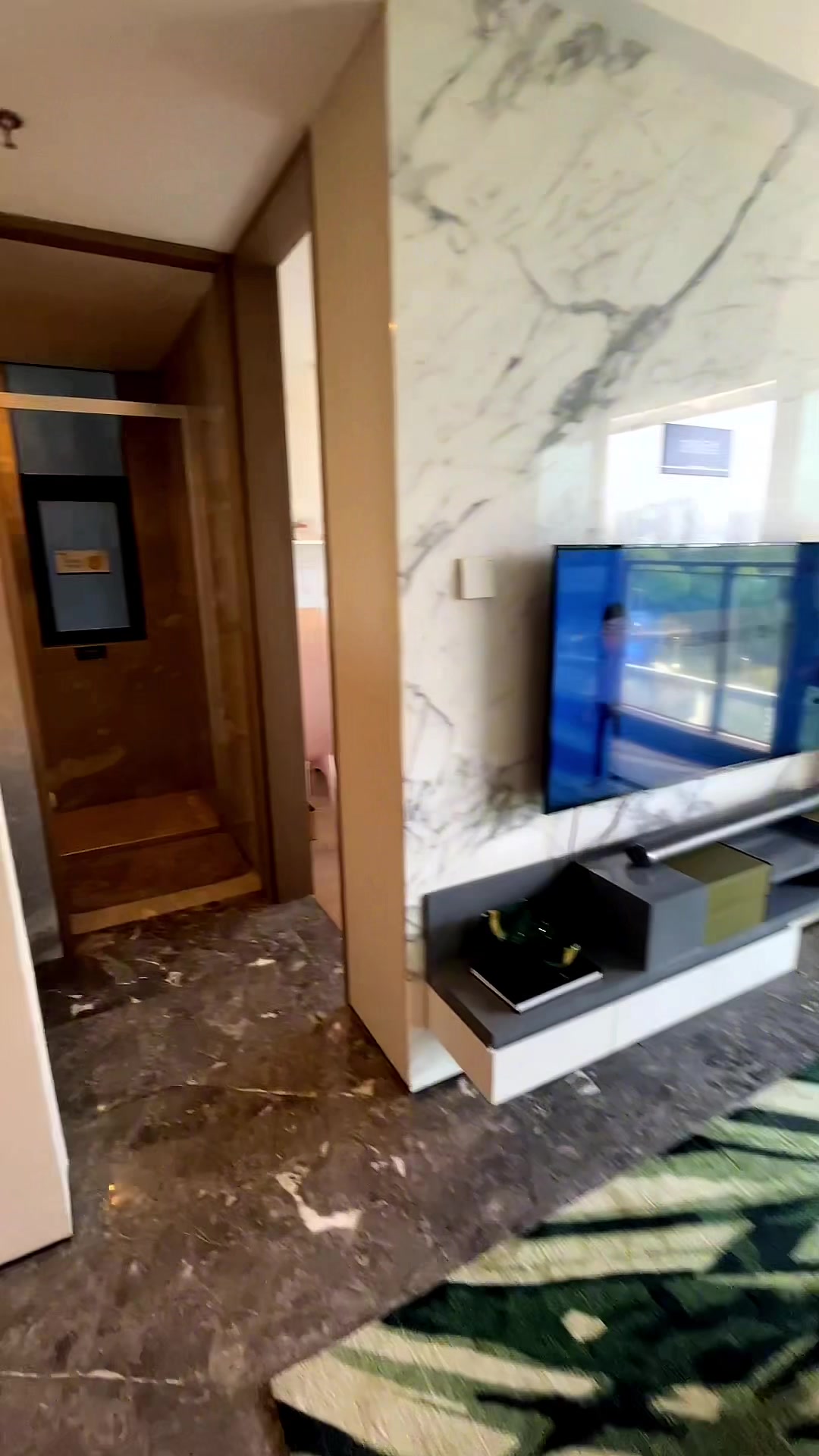 光明万达广场楼上的公寓