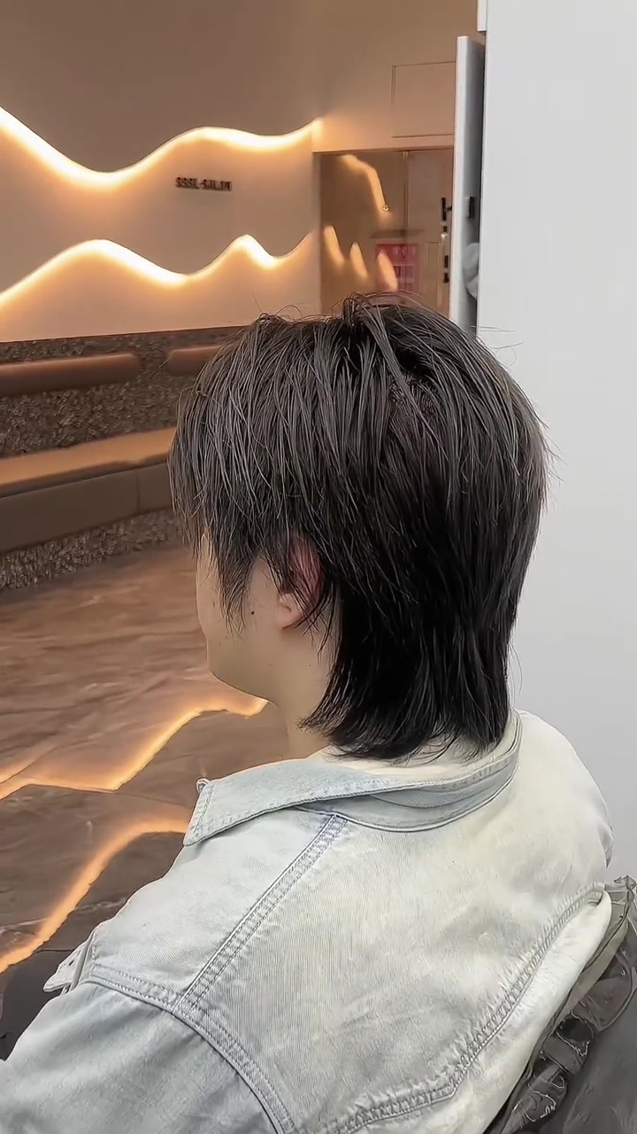 狼尾鲻鱼头 酷酷男生发型推荐免打理狼尾鲻鱼头短发 如何根据脸型选择适合自己的发型 鲻鱼头 