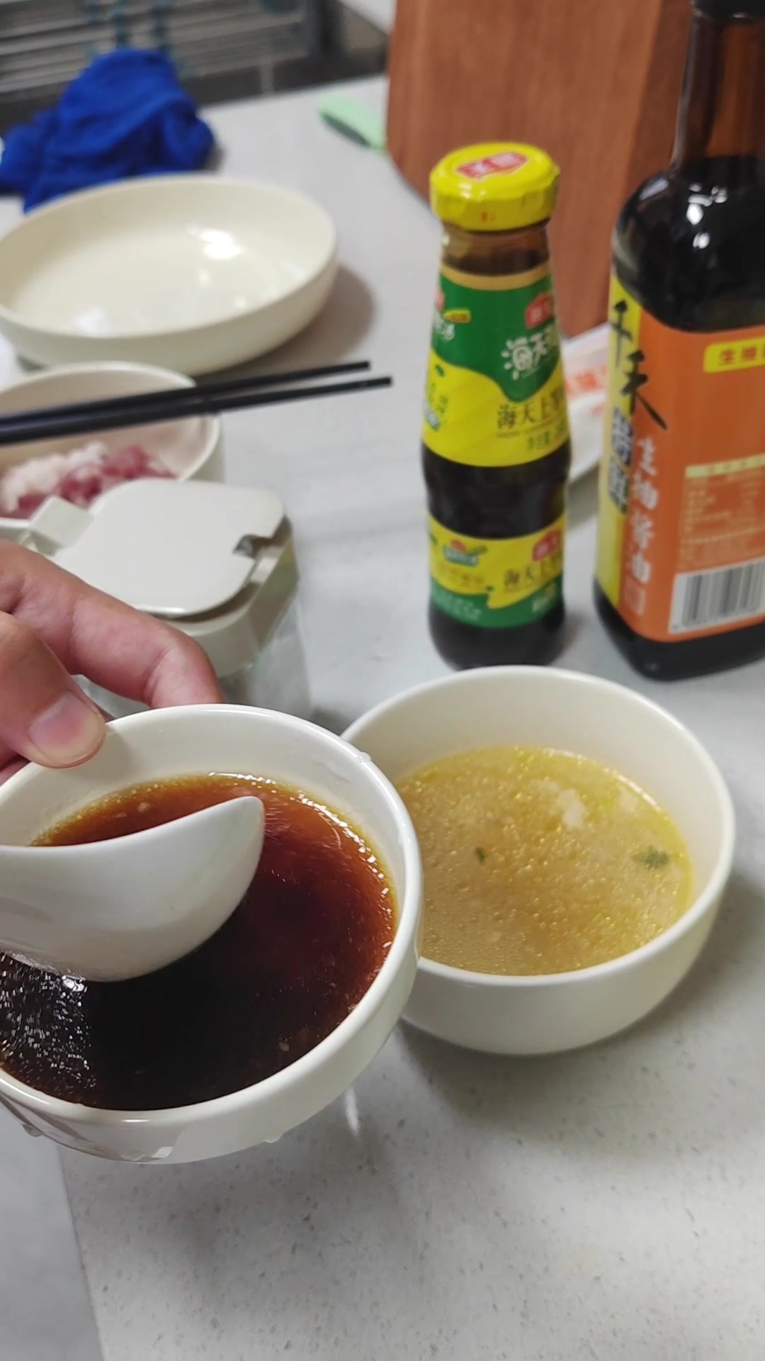 第一次#酸菜肉丝米线#