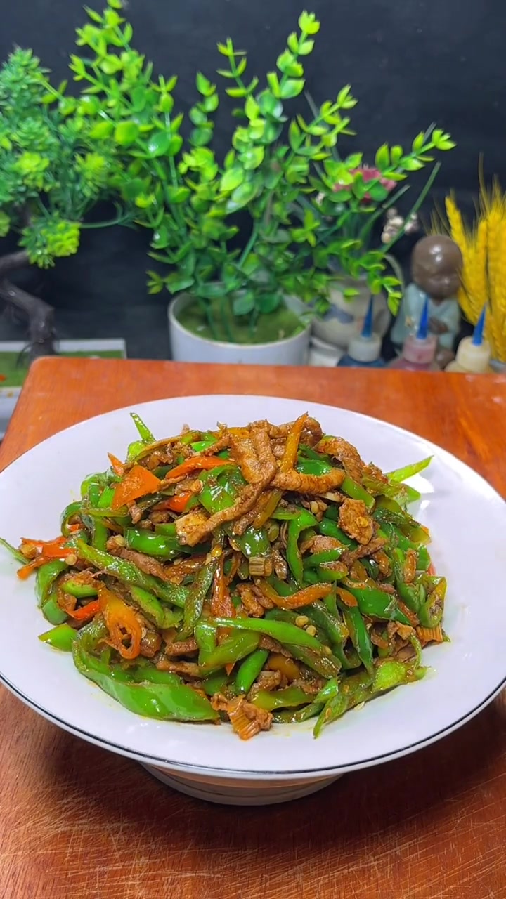 青椒肉丝这样做!秋天就要大口吃肉 青椒肉丝 猪肉新吃法 辣椒炒肉 小炒肉
